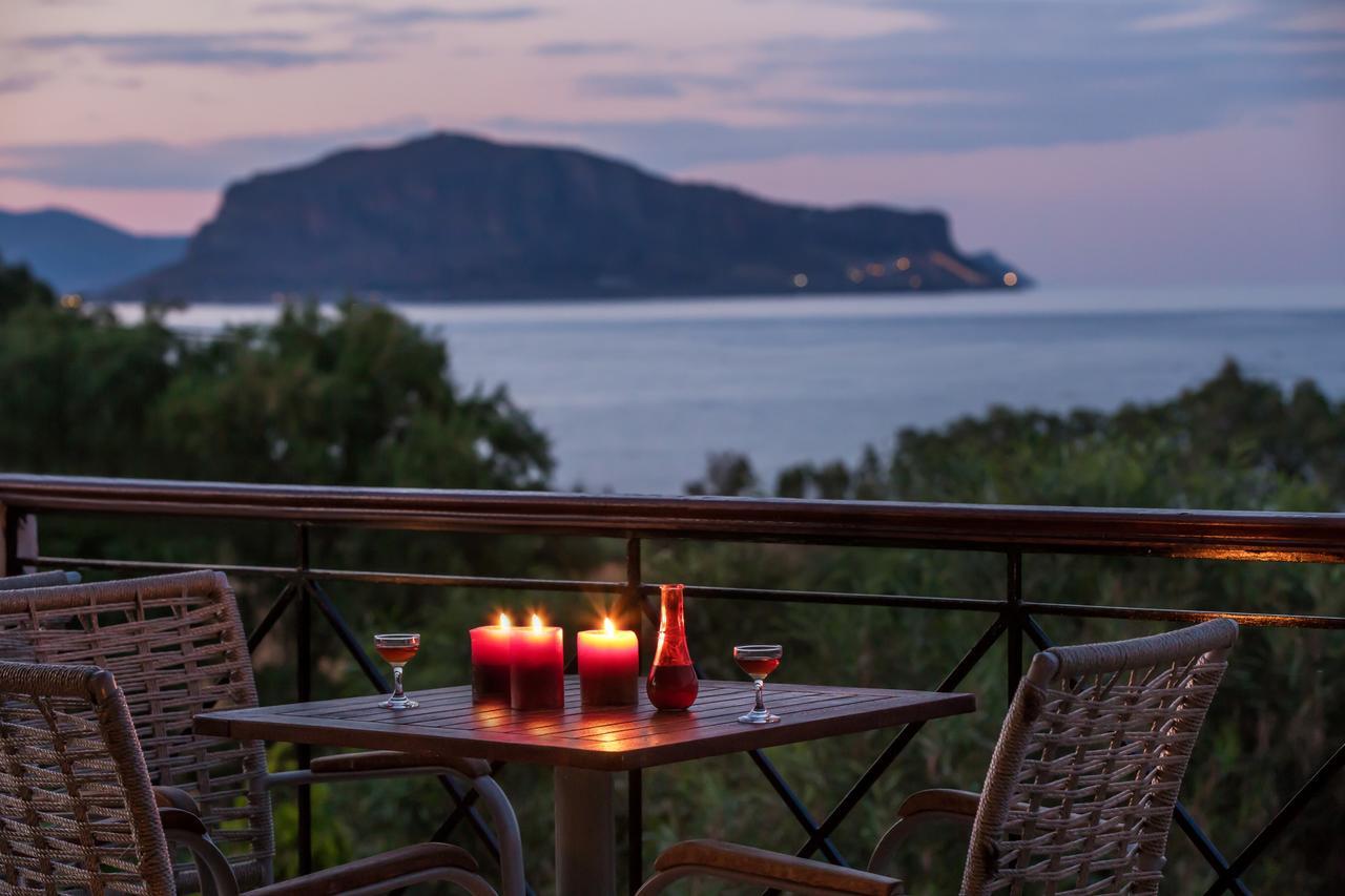 Iris Beach Hotel Monemvasia Bagian luar foto